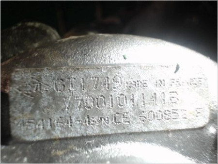MOTEUR DIESEL RENAULT LAGUNA 98-2000 2.2 dT 