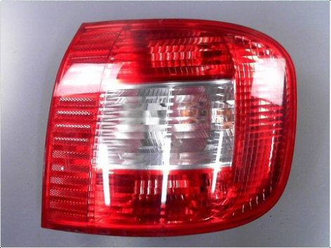 FEU ARRIERE DROIT FIAT MULTIPLA 2004-