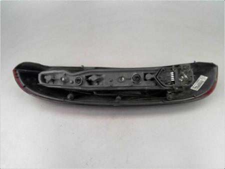 FEU ARRIERE DROIT OPEL CORSA 2000-8.2003