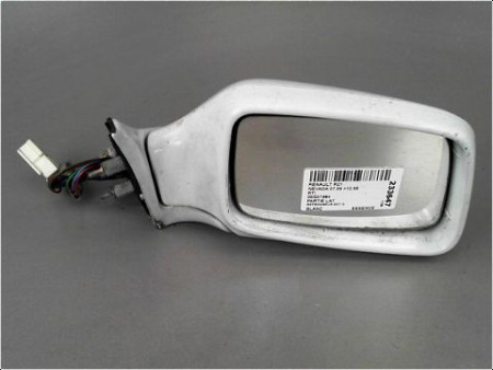 RETROVISEUR EXTERIEUR DROIT RENAULT NEVADA 89 -95