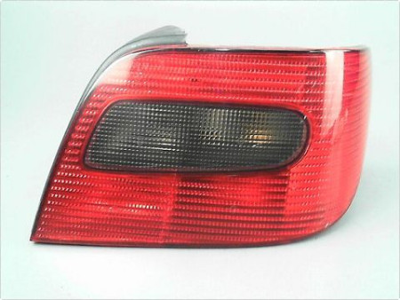 FEU ARRIERE DROIT CITROEN XSARA 97-00