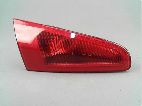 FEU ARRIERE INTERIEUR GAUCHE ALFA ROMEO 147 04-10