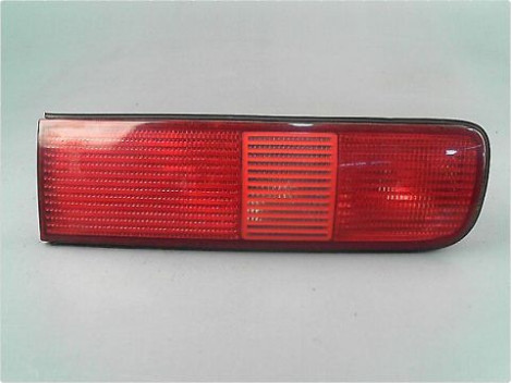 FEU ARRIERE INTERIEUR GAUCHE RENAULT SAFRANE 96 -2000