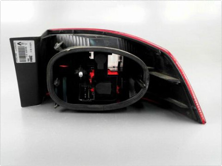 FEU ARRIERE GAUCHE  RENAULT LAGUNA II 00-2005
