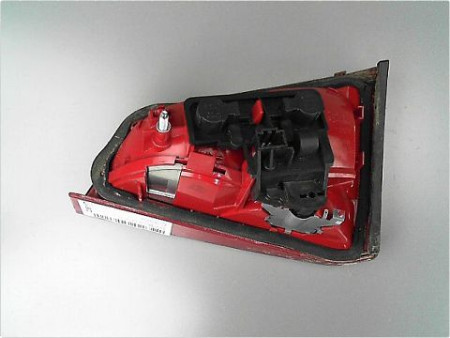 FEU ARRIERE INTERIEUR GAUCHE AUDI A4 08-11