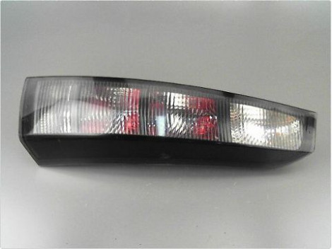 FEU ARRIERE DROIT OPEL MERIVA 2006-2010