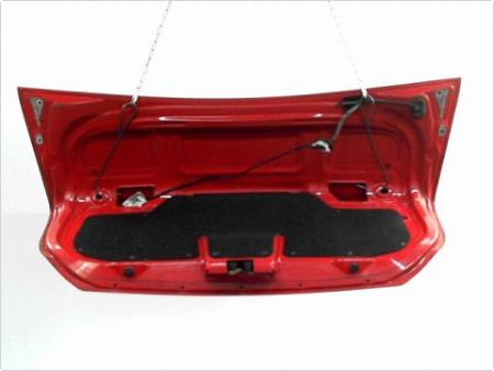COFFRE ARRIERE FORD FOCUS 98-04
