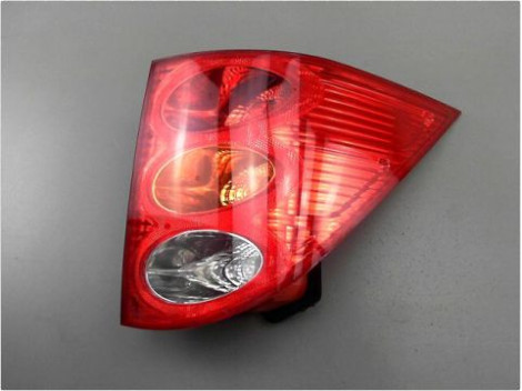 FEU ARRIERE DROIT PEUGEOT 1007 05-10