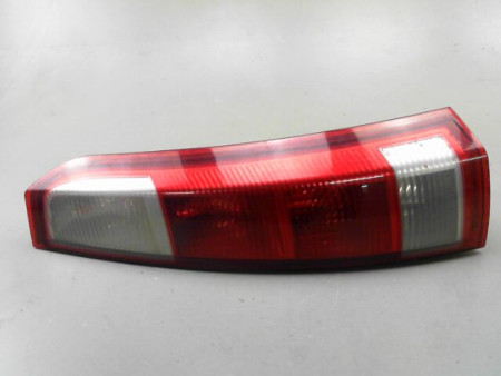 FEU ARRIERE DROIT OPEL MERIVA 2003-2005