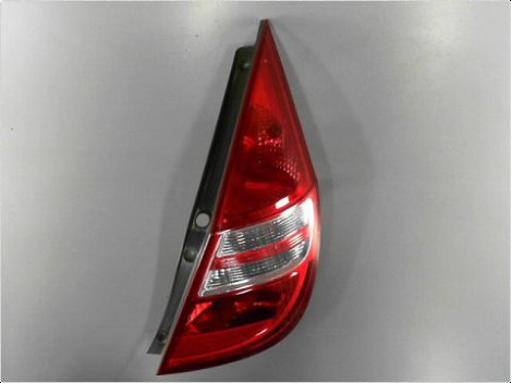 FEU ARRIERE DROIT HYUNDAI I 30 07-10