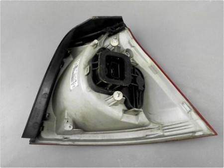 FEU ARRIERE GAUCHE  VOLKSWAGEN GOLF V 2003-2009