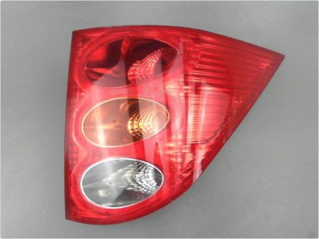 FEU ARRIERE DROIT PEUGEOT 1007 05-10