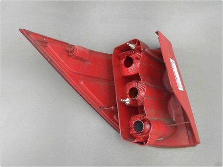 FEU ARRIERE DROIT PEUGEOT 1007 05-10