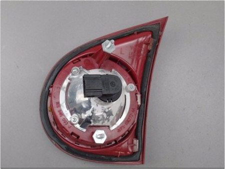 FEU ARRIERE INTERIEUR GAUCHE VOLKSWAGEN GOLF V 2003-2009