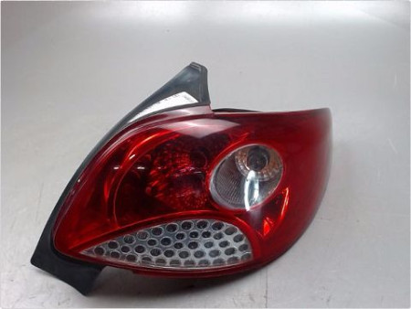 FEU ARRIERE DROIT PEUGEOT 206+ 09-13