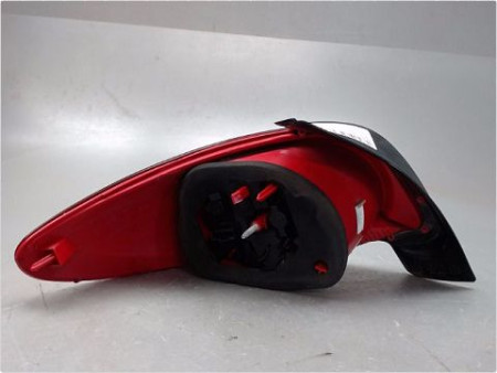 FEU ARRIERE DROIT PEUGEOT 206+ 09-13