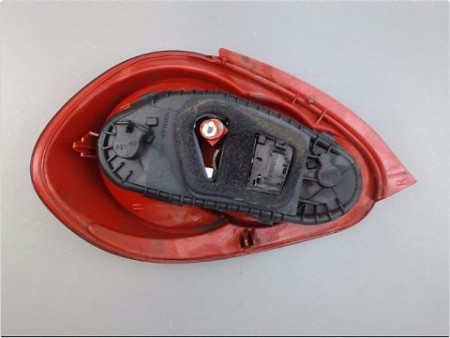 FEU ARRIERE DROIT TOYOTA AYGO 05-09