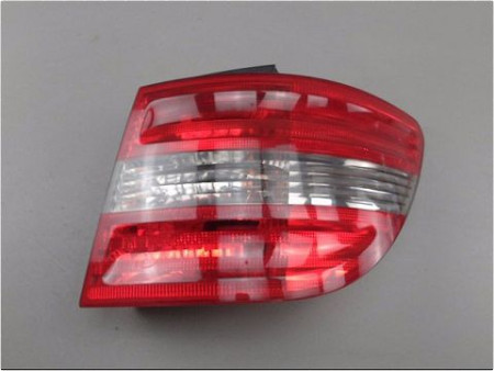 FEU ARRIERE DROIT MERCEDES CLASSE B 05-08