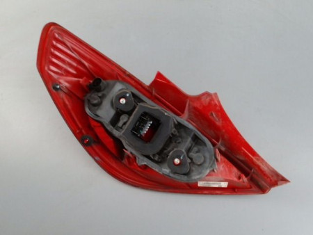 FEU ARRIERE DROIT OPEL CORSA (D) 06-10