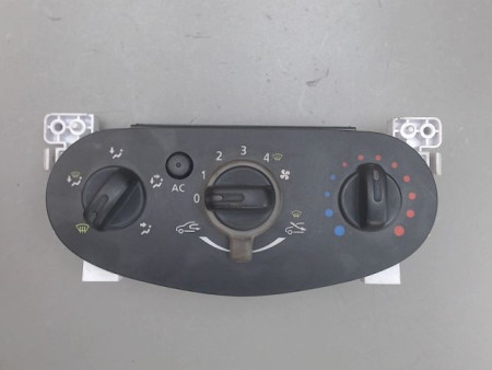 COMMANDE DE CHAUFFAGE DACIA SANDERO