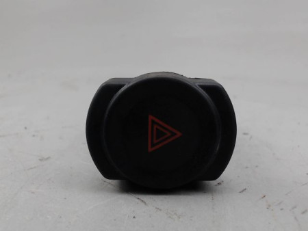 BOUTON DE WARNING DACIA SANDERO