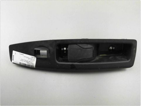 POIGNEE INTERIEURE PORTE AVANT DROIT FIAT DOBLO II CARGO 10-14