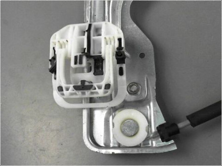 COMPRESSEUR AIR CONDITIONNE RENAULT TWINGO PH.3 00-07