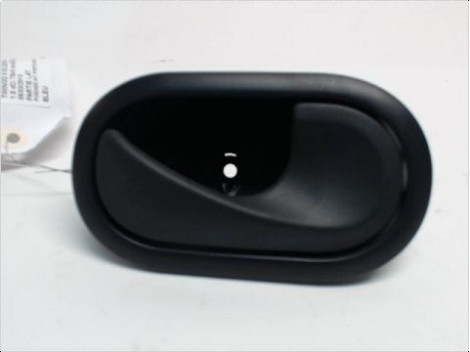 POIGNEE INTERIEURE PORTE AVANT DROIT RENAULT TWINGO II 2010-