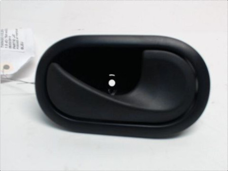 POIGNEE INTERIEURE PORTE AVANT DROIT RENAULT TWINGO II 2010-