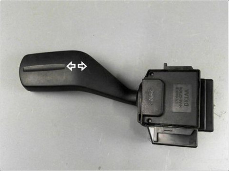COMMANDE CLIGNOTANT FORD FOCUS BREAK 2005-