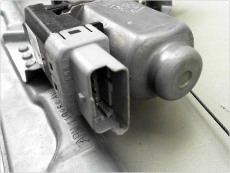 MECANISME LEVE-GLACE AVANT GAUCHE PEUGEOT 207 06-13