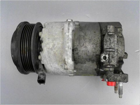 COMPRESSEUR AIR CONDITIONNE FORD FIESTA 2012-