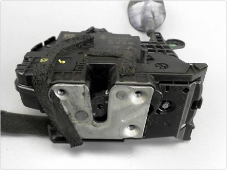 SYSTEME CONDAMNATION ARRIERE GAUCHE RENAULT TWINGO III 14-20
