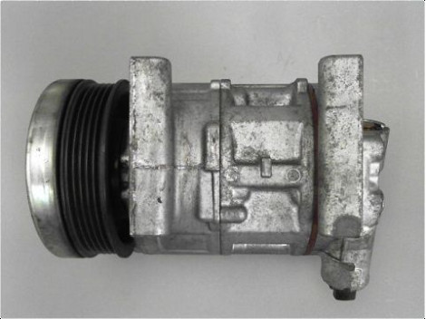 COMPRESSEUR AIR CONDITIONNE FIAT GRANDE PUNTO