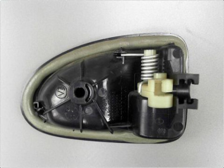 POIGNEE INTERIEURE PORTE AVANT GAUCHE RENAULT CLIO II PH.2 01-06