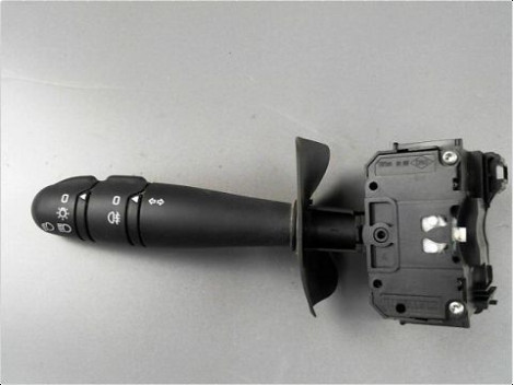 COMMANDE CLIGNOTANT RENAULT CLIO II PH.2 CAMPUS 09-12