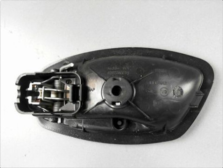 POIGNEE INTERIEURE PORTE AVANT DROIT RENAULT GRAND SCENIC III 09-11
