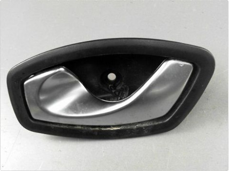 POIGNEE INTERIEURE PORTE AVANT GAUCHE RENAULT CLIO IV 12-16