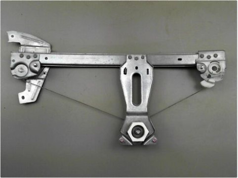 MECANISME LEVE-GLACE AVANT DROIT TOYOTA AYGO PH2 09-12