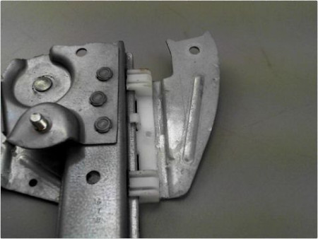 MECANISME LEVE-GLACE AVANT DROIT TOYOTA AYGO PH2 09-12