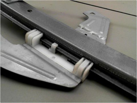 MECANISME LEVE-GLACE AVANT GAUCHE TOYOTA AYGO PH2 09-12
