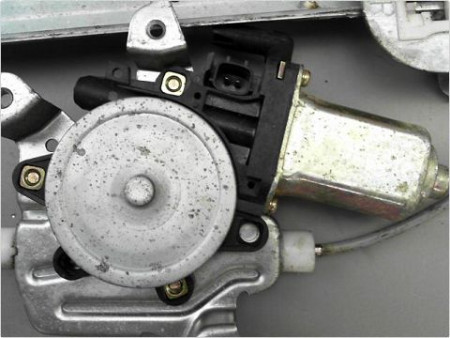 MECANISME LEVE-GLACE ARRIERE DROIT NISSAN X-TRAIL 2004-2007
