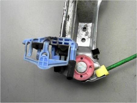 MECANISME LEVE-GLACE AVANT GAUCHE OPEL CORSA (D) 06-10