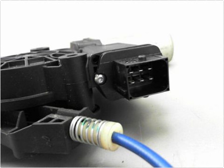 MECANISME LEVE-GLACE AVANT GAUCHE OPEL CORSA (D) 11-15
