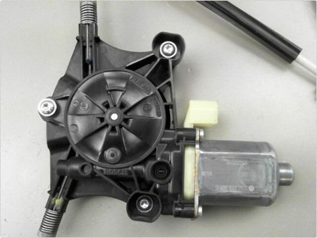 MECANISME LEVE-GLACE AVANT DROIT VOLKSWAGEN TIGUAN 2016-