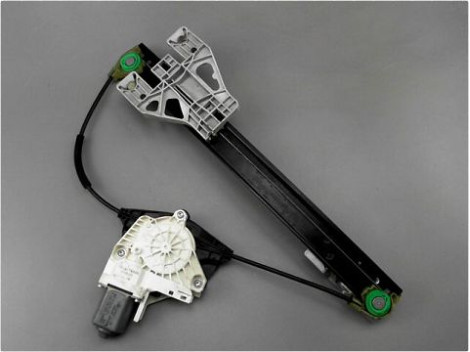 MECANISME LEVE-GLACE ARRIERE GAUCHE AUDI A4 AVANT 2011-