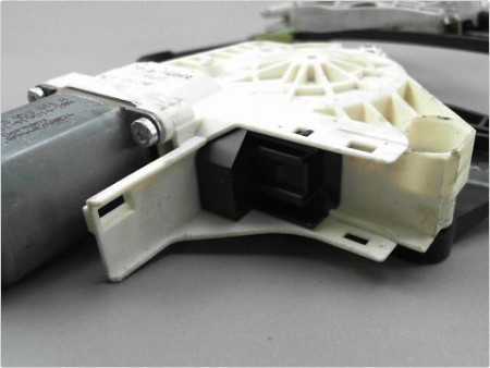 MECANISME LEVE-GLACE ARRIERE GAUCHE AUDI A4 AVANT 2011-
