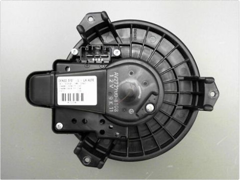 MOTEUR VENTILATEUR CHAUFFAGE TOYOTA AURIS 2007-2010