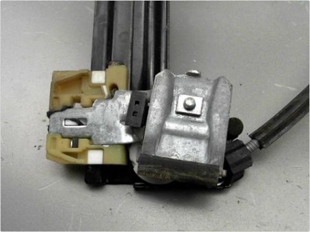 MECANISME LEVE-GLACE AVANT DROIT VOLKSWAGEN TOURAN PH2 06-10