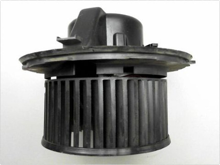 MOTEUR VENTILATEUR CHAUFFAGE VOLKSWAGEN GOLF V 2003-2009